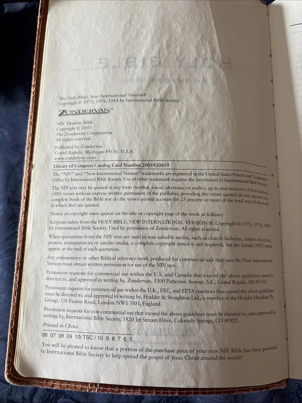 New International Version-Holy Bible Leather Bound-Zondervan-ISBN 0310606977